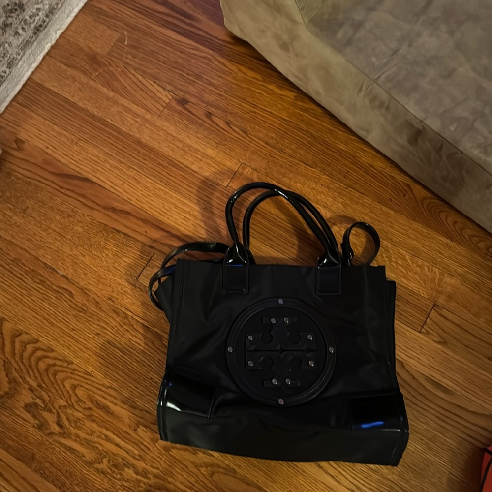 Tory Burch bag used but like new